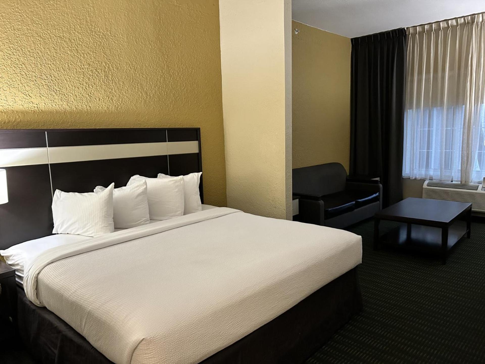 Surestay Plus Hotel By Best Western Vero Beach Exterior foto