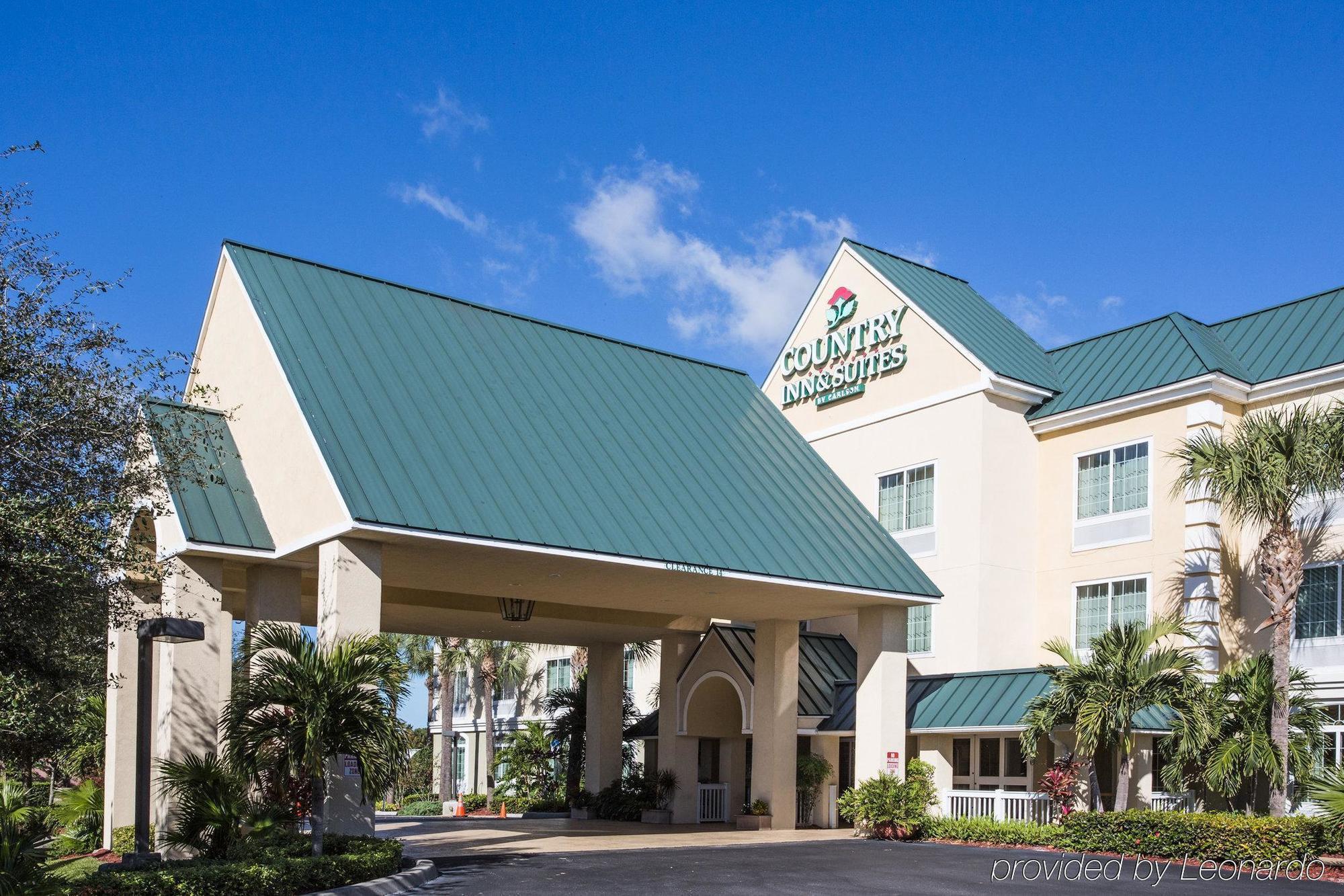 Surestay Plus Hotel By Best Western Vero Beach Exterior foto