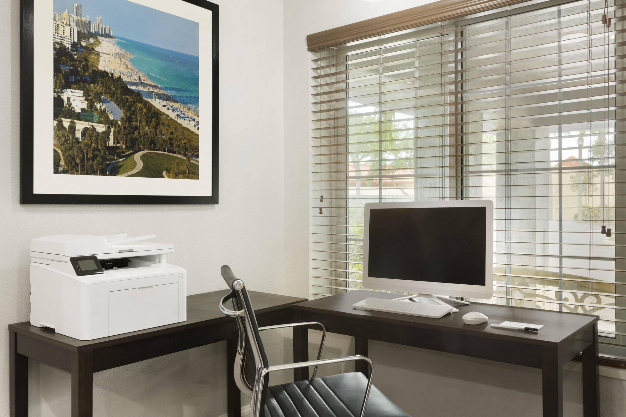 Surestay Plus Hotel By Best Western Vero Beach Exterior foto